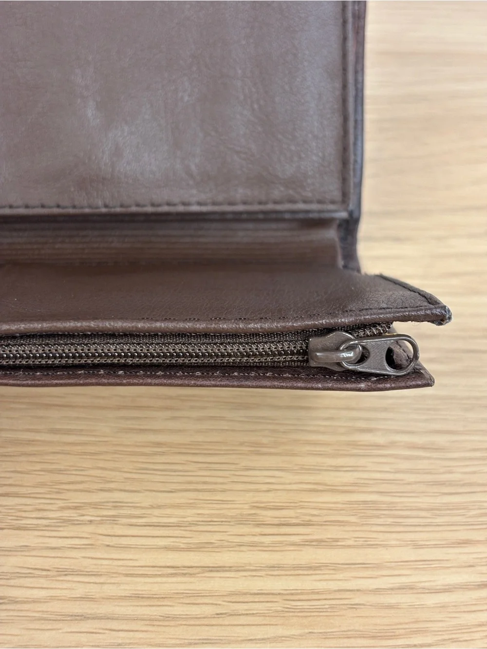 Vintage Rolfs Brown Pebbled Leather Trifold Wallet